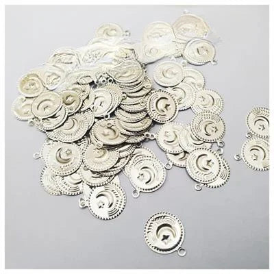 20 Pcs Round Coin in Silvr Beautiful Design For DIY Crafts 15mm