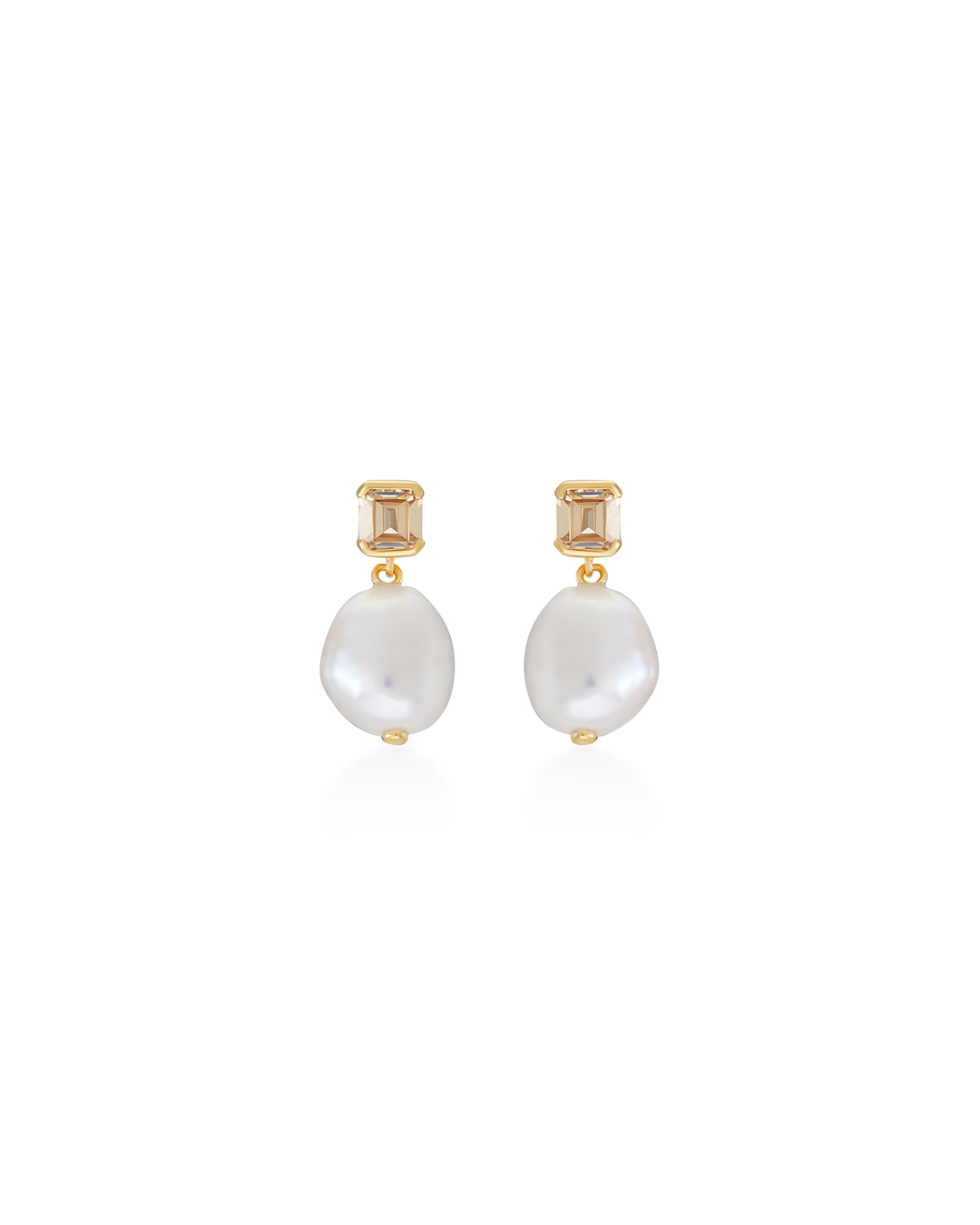 Bella Pearl Earrings