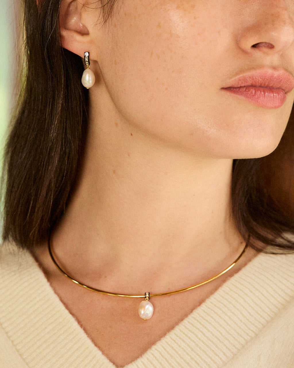 Blythe Torque Choker Necklace with Pearl