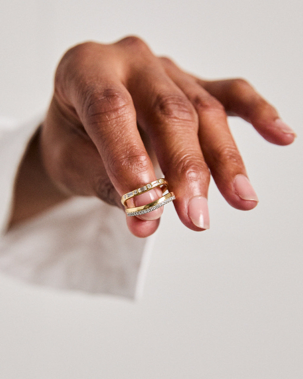 Scooped Brilliant and Baguette Cut Band