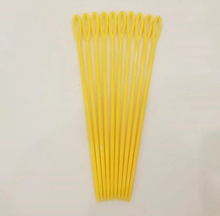 Plastic Tapestry Needle (6 inch)