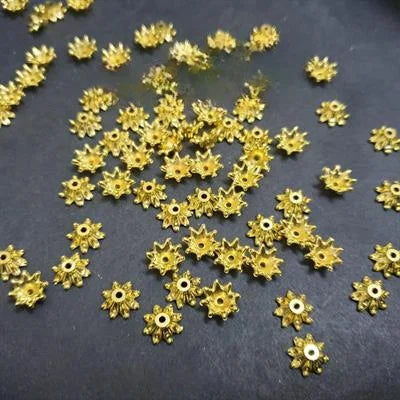 Beads Baskit Star Leaf 100 Pcs Golden Plastic Color 1 cm