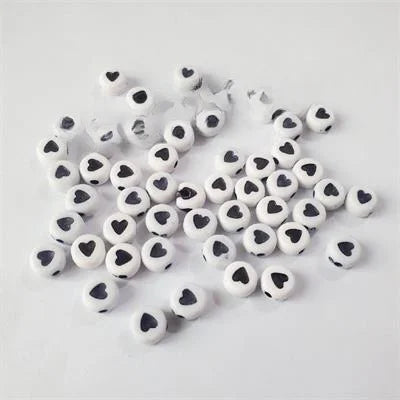 Pack of 100 Pcs Acrylic Heart Sign Beads in a (Round 6 cm)